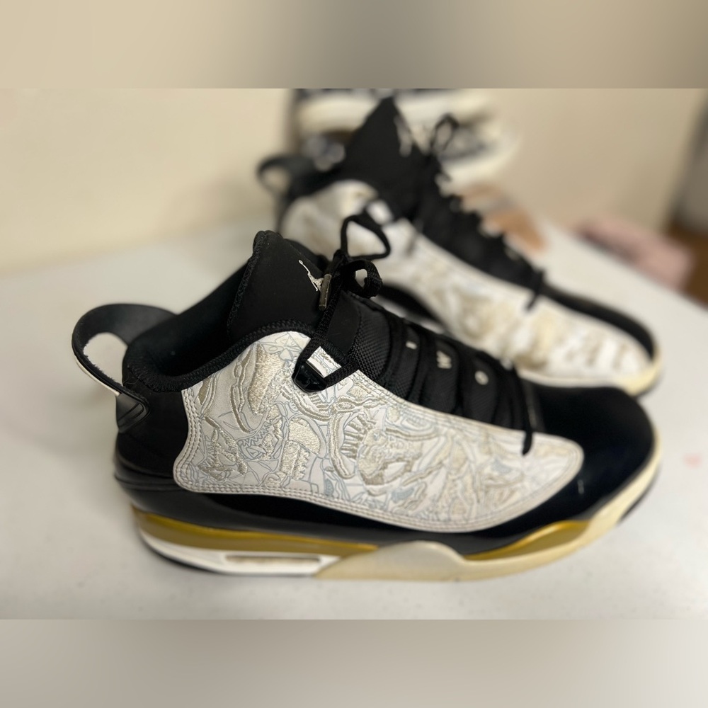 Nike Jordan Dub Zero Black and White Gold Trim 311046-005 Size 11 Sneakers Shoes - Picture 2 of 8